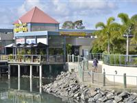 Adjacent Restaurant - Mantra Hervey Bay